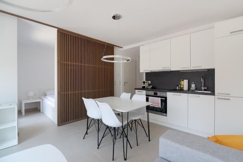 Apartmán Neu Und Hell In Zentraler Ruhelage Mit Parkplatz Vídeň Exteriér fotografie